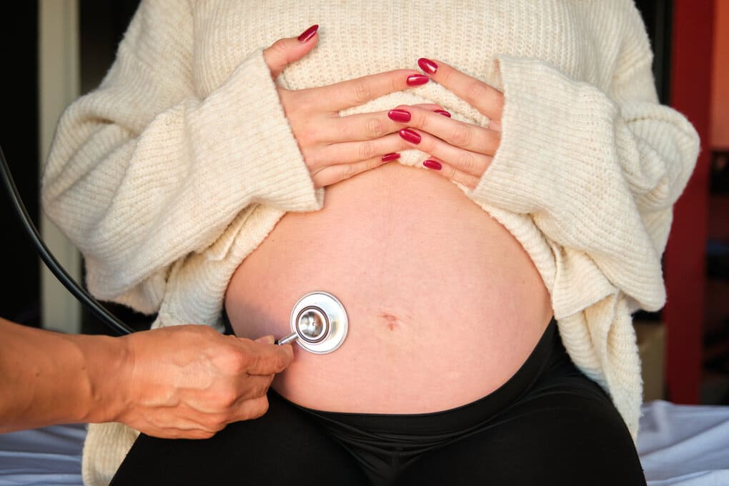 Control de embarazo con especialistas: planificación completa para futuras madres de  Ecuador